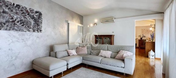 4 bedrooms Apartment in Rovereto, Italy No. 323929 11