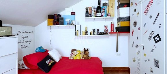 4 bedrooms Apartment in Rovereto, Italy No. 323929 7