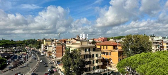 6 rooms Penthouse in Rome, Italy No. 33339 13