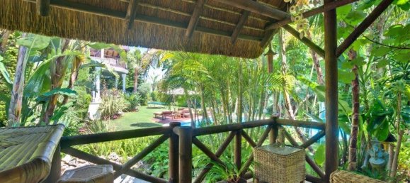 Villa de 7 dormitorios en Marbella, Spain No. 9902 4