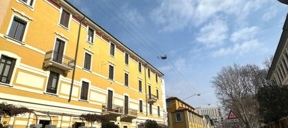 4 rooms Apartment in Milan, Italy No. 247282 19