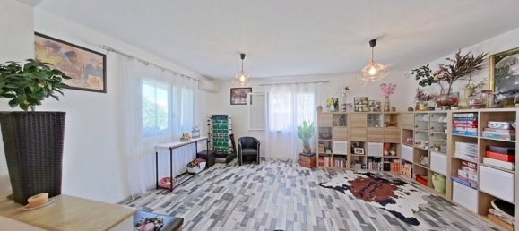 Villa de 3 dormitorios en Arzens, France No. 282912 3