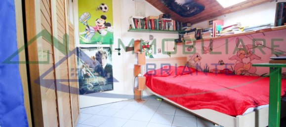 2 Schlafzimmer Doppelhaus in Somma Lombardo, Italy, Nr. 108066 16