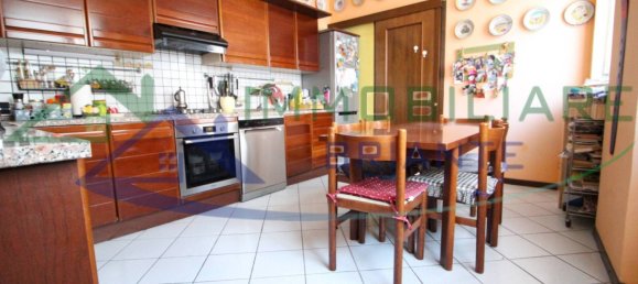 2 Schlafzimmer Doppelhaus in Somma Lombardo, Italy, Nr. 108066 9