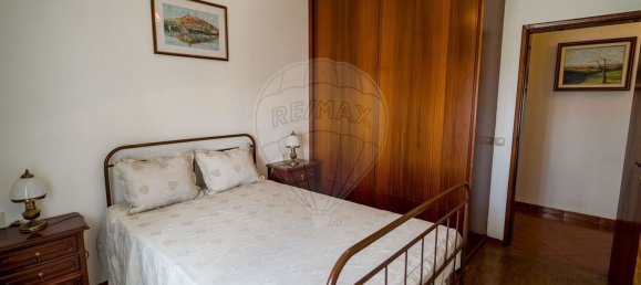 Casa de 3 dormitorios en Castelo Branco, Portugal No. 166486 13