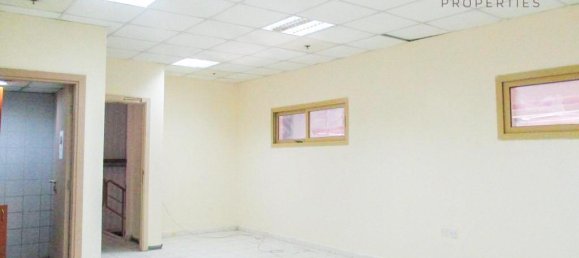 543.5m² Warehouse in Dubai, UAE No. 55440 3