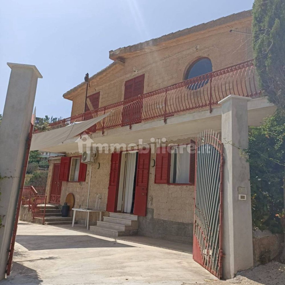 Вилла с 1 спальней в Мизильмери, Италия № 251369