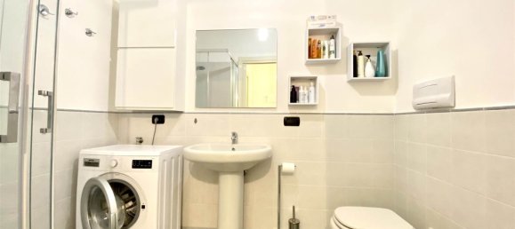 3-salle Appartement à Brescia, Italy No. 84614 11