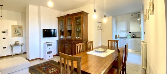 3-salle Appartement à Brescia, Italy No. 84614 6