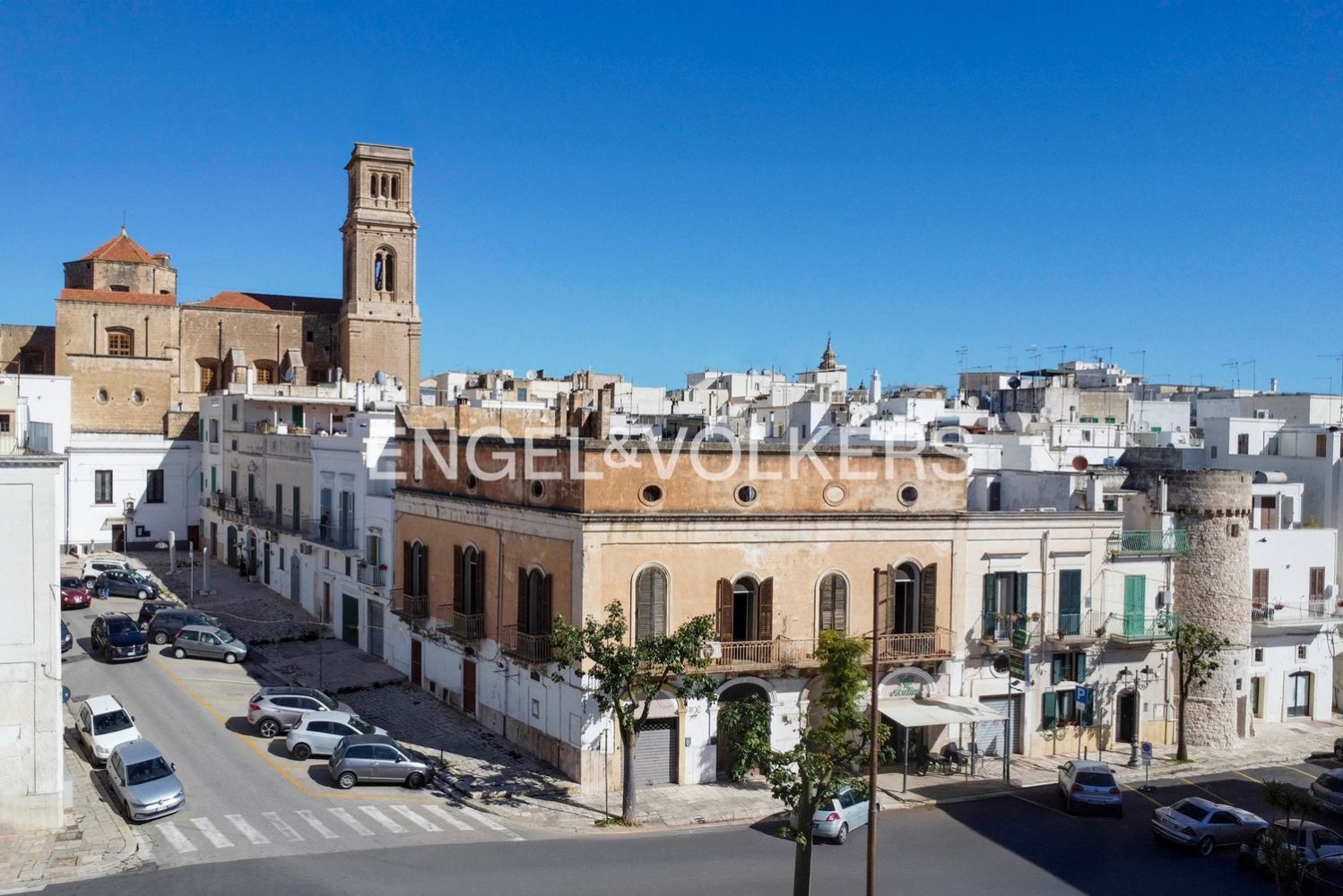 12 Schlafzimmer Wohnung in Fasano, Italy, Nr. 385344