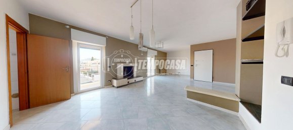 3 rooms Apartment in Casamassima, Italy No. 268675 4
