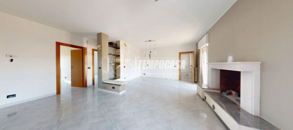 3 rooms Apartment in Casamassima, Italy No. 268675 2