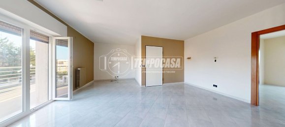3 rooms Apartment in Casamassima, Italy No. 268675 3