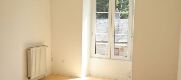 3 bedrooms House in Sourdeval, France No. 357261 8