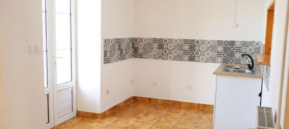 3 bedrooms House in Sourdeval, France No. 357261 4