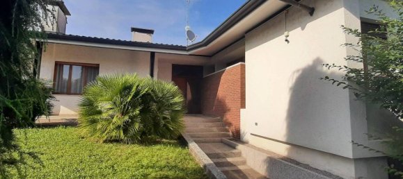 4غرفة فيلا في Udine, Italy رقم 142308 3