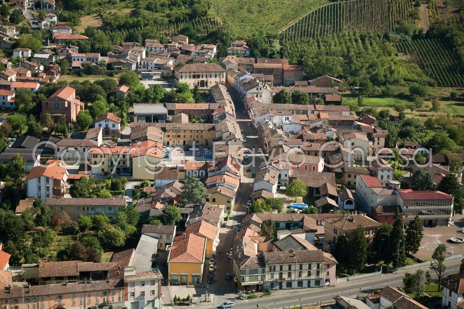 4 غرف نوم شقة في Lungavilla, Italy رقم 385331