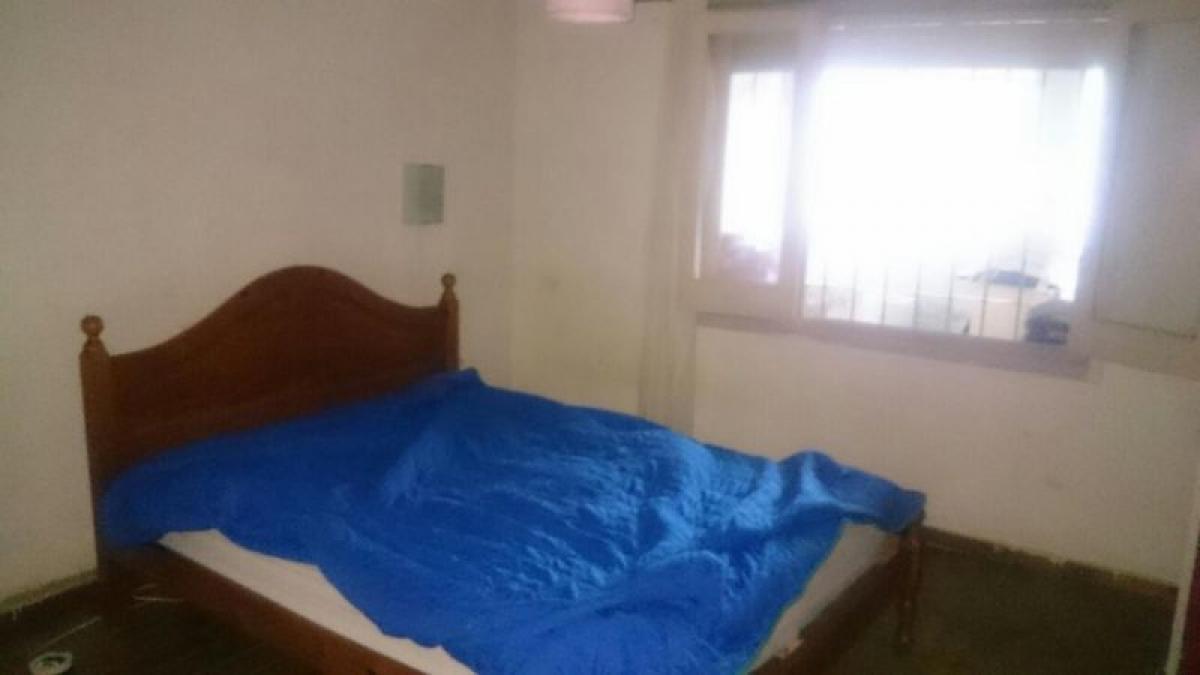 3 bedrooms House in Moreno, Argentina No. 2346