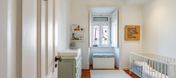 2 bedrooms Apartment in Lisbon, Portugal No. 121433 3