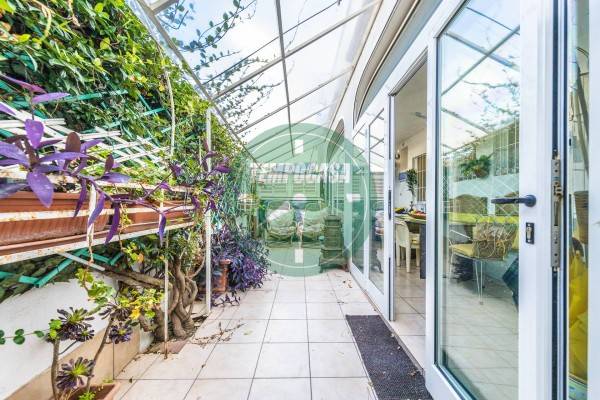 2 Schlafzimmer Wohnung in Cerveteri, Italy, Nr. 333583