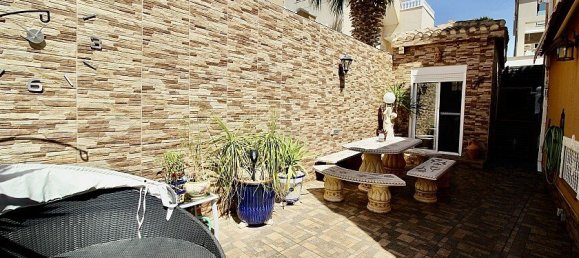 4 Schlafzimmer Villa in Villamartin, Spain, Nr. 14449 10