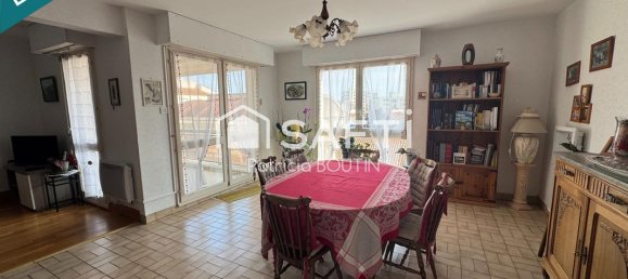 2 Schlafzimmer Wohnung in Niort, France, Nr. 335645 2