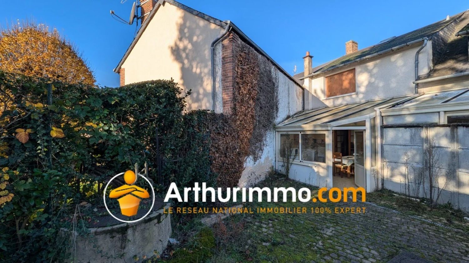 2 bedrooms House in Aubigny-sur-Nere, France No. 52956