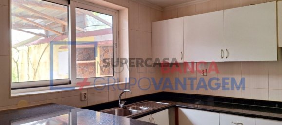 3 Schlafzimmer Haus in Ermesinde, Portugal, Nr. 160276 11