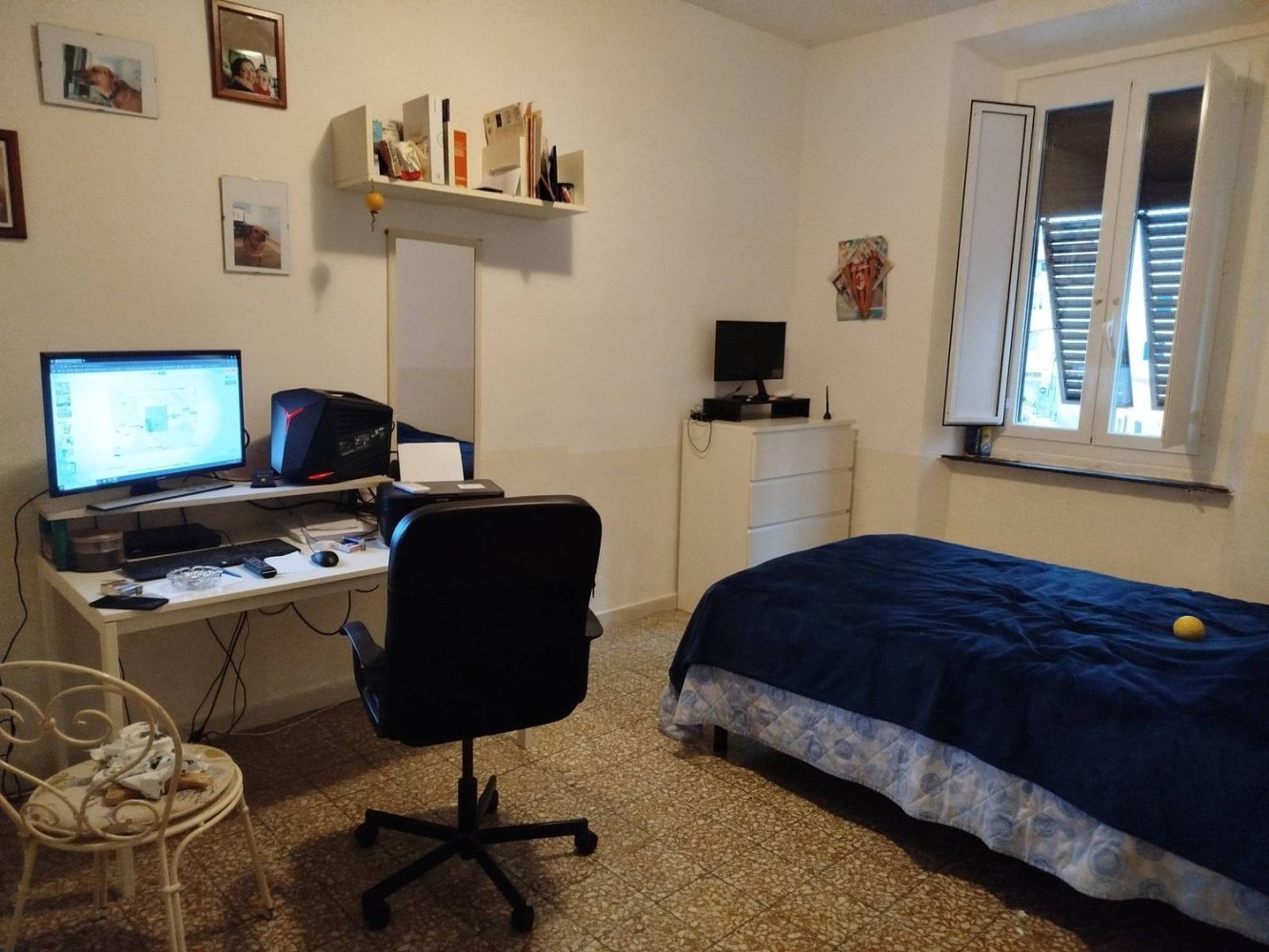 3 rooms Apartment in Livorno, Italy No. 261546