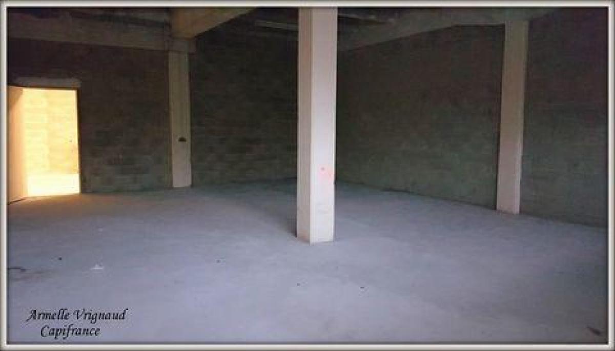 Офис 84м² в Ане, Франция № 17586