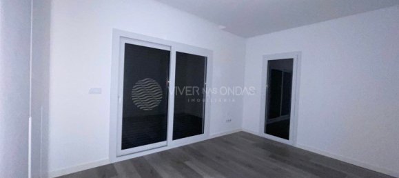 4 Schlafzimmer Villa in Corroios, Portugal, Nr. 123675 20