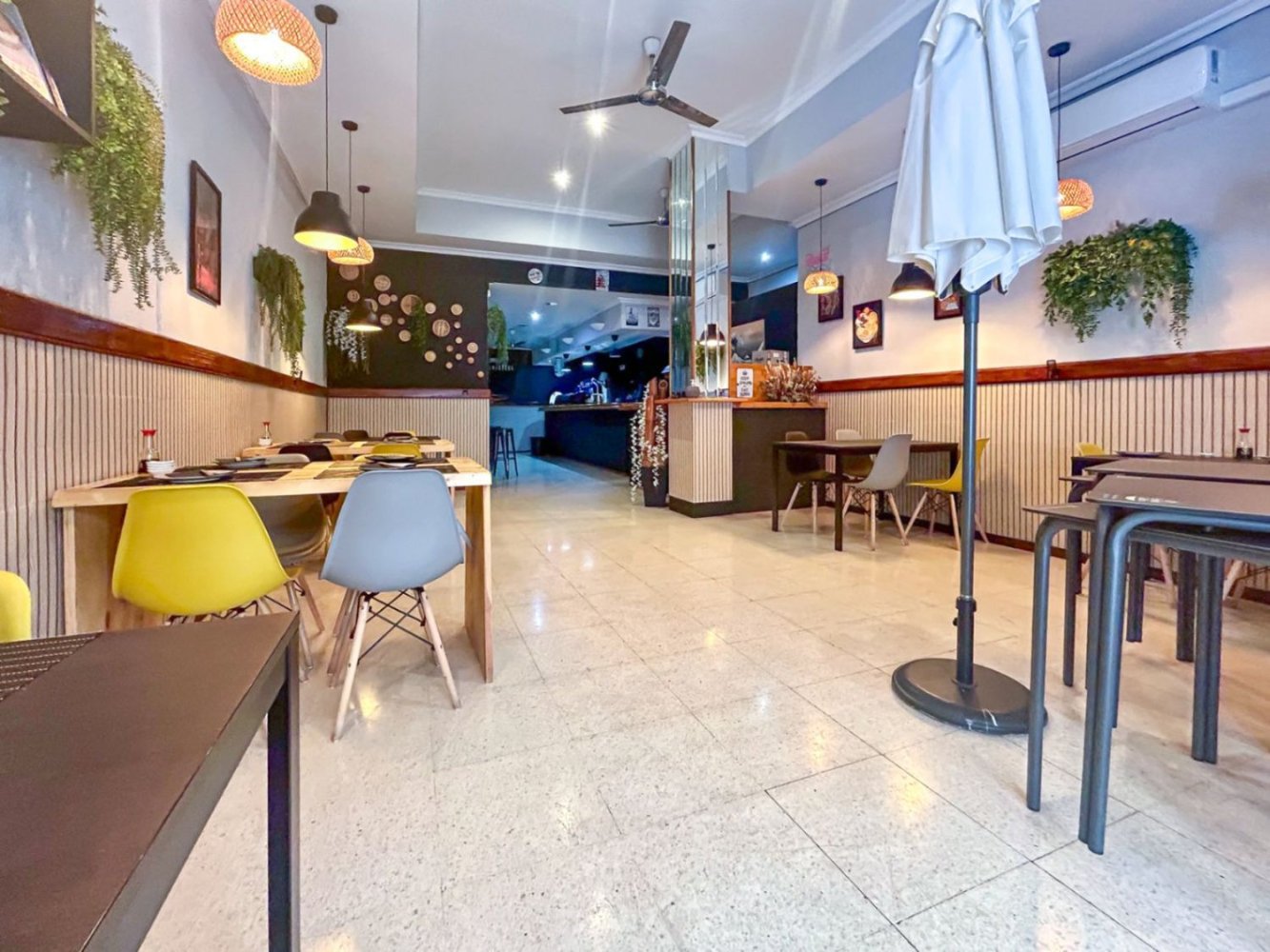  عقار تجاري في El Campello, Spain 103متر مربع رقم 150353