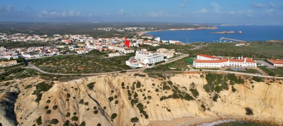 Edificio de 9 dormitorios en Vila do Bispo, Portugal No. 120051 3