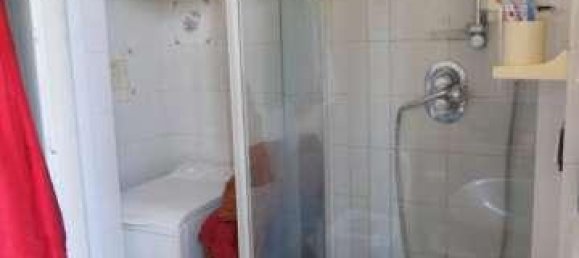 5 rooms Apartment in Florence, Italy No. 32990 7