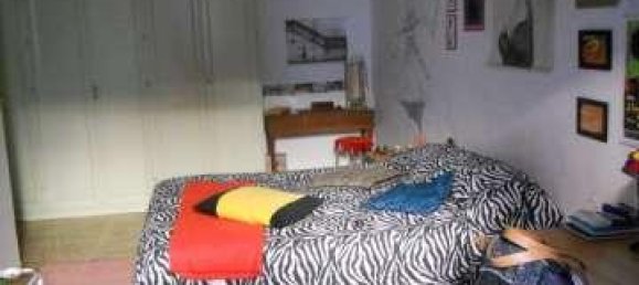 5 rooms Apartment in Florence, Italy No. 32990 2