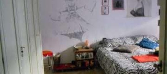 5 rooms Apartment in Florence, Italy No. 32990 3