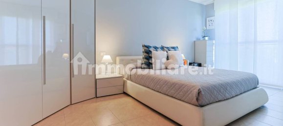 1 bedroom Apartment in Rho, Italy No. 260745 8
