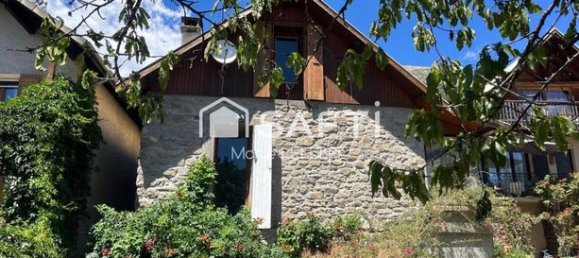 Casa de 3 dormitorios en Hautes-Alpes, France No. 307456 2