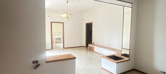 4-Zimmer Wohnung in Taranto, Italy, Nr. 148176 12