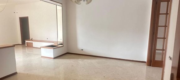 4-Zimmer Wohnung in Taranto, Italy, Nr. 148176 9