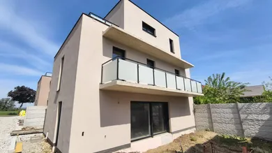 5غرفة منزل في Deutsch-Wagram, Austria رقم 217277