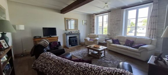 3 bedrooms House in Deux-Sevres, France No. 340151 5