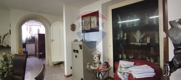 Casa de 4 divisões em Lecce, Italy N.º 267750 10