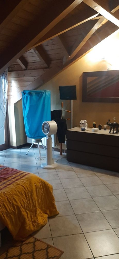 2 bedrooms House in Cardano al Campo, Italy No. 361280