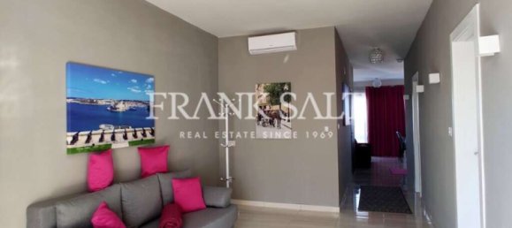 2 bedrooms Penthouse in Xghajra, Malta No. 10022 6