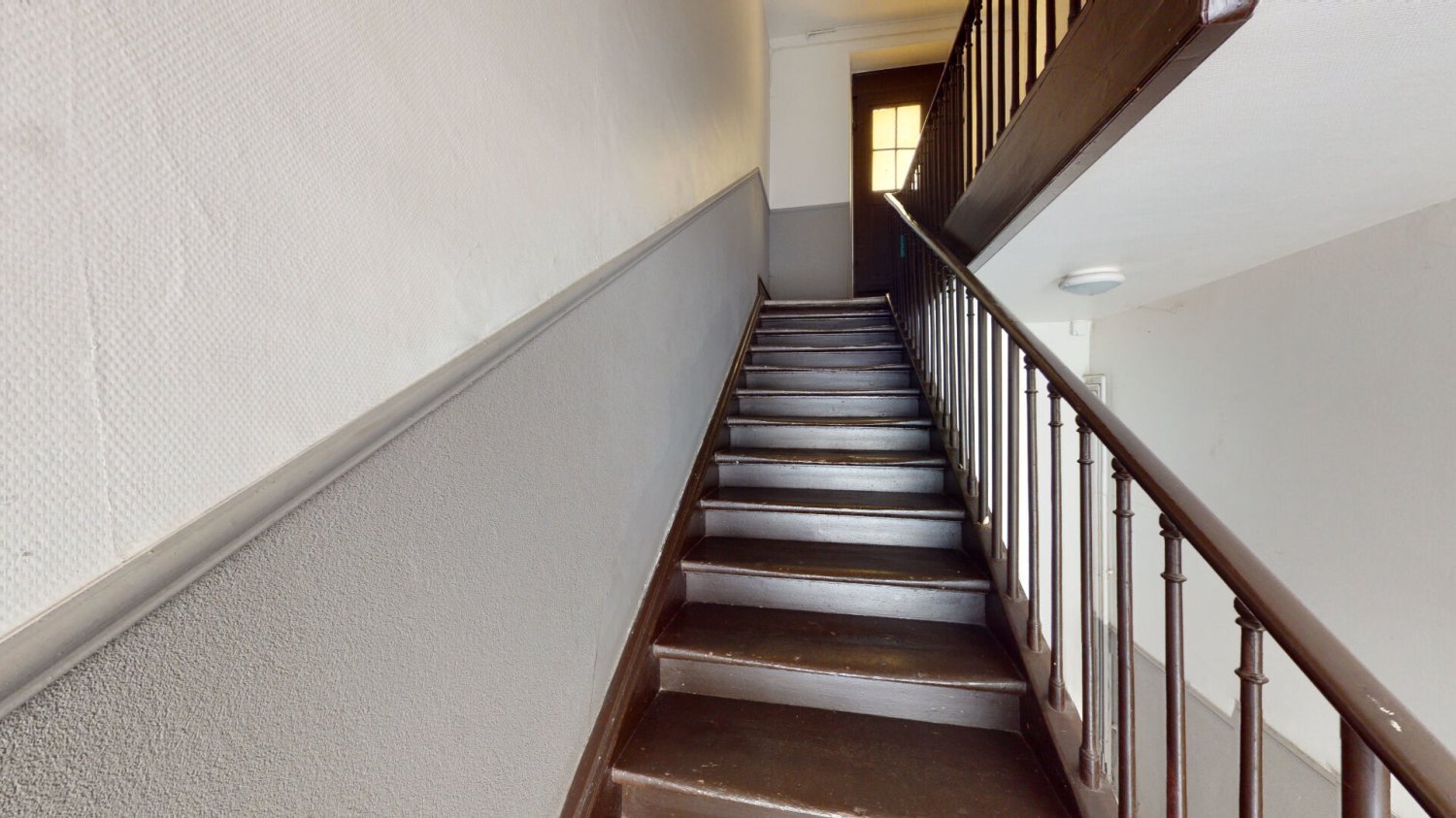 3-Zimmer Gebäude in Mulhouse, France, Nr. 90256