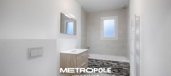 3 Schlafzimmer Haus in Belley, France, Nr. 313777 8