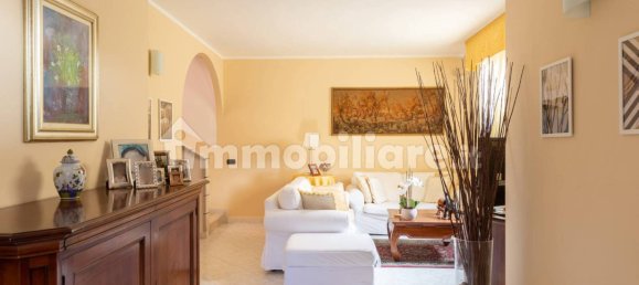 2 bedrooms Villa in Bollate, Italy No. 16842 5