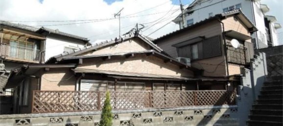 3 bedrooms House in Fukuoka, Japan No. 6979 2