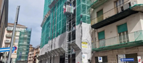 6 rooms Apartment in Avellino, Italy No. 296954 3